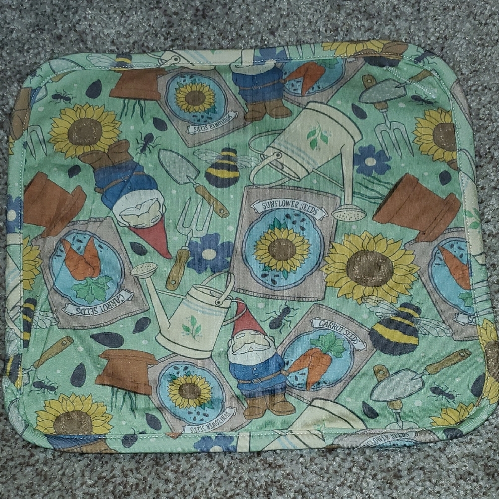 Little Bird Bamboo Paci Lovey Gnome Theme